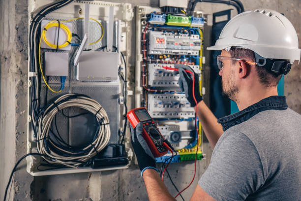 Best Local Electrician Companies  in Carmel, IN